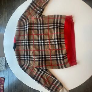 Burberry sweater